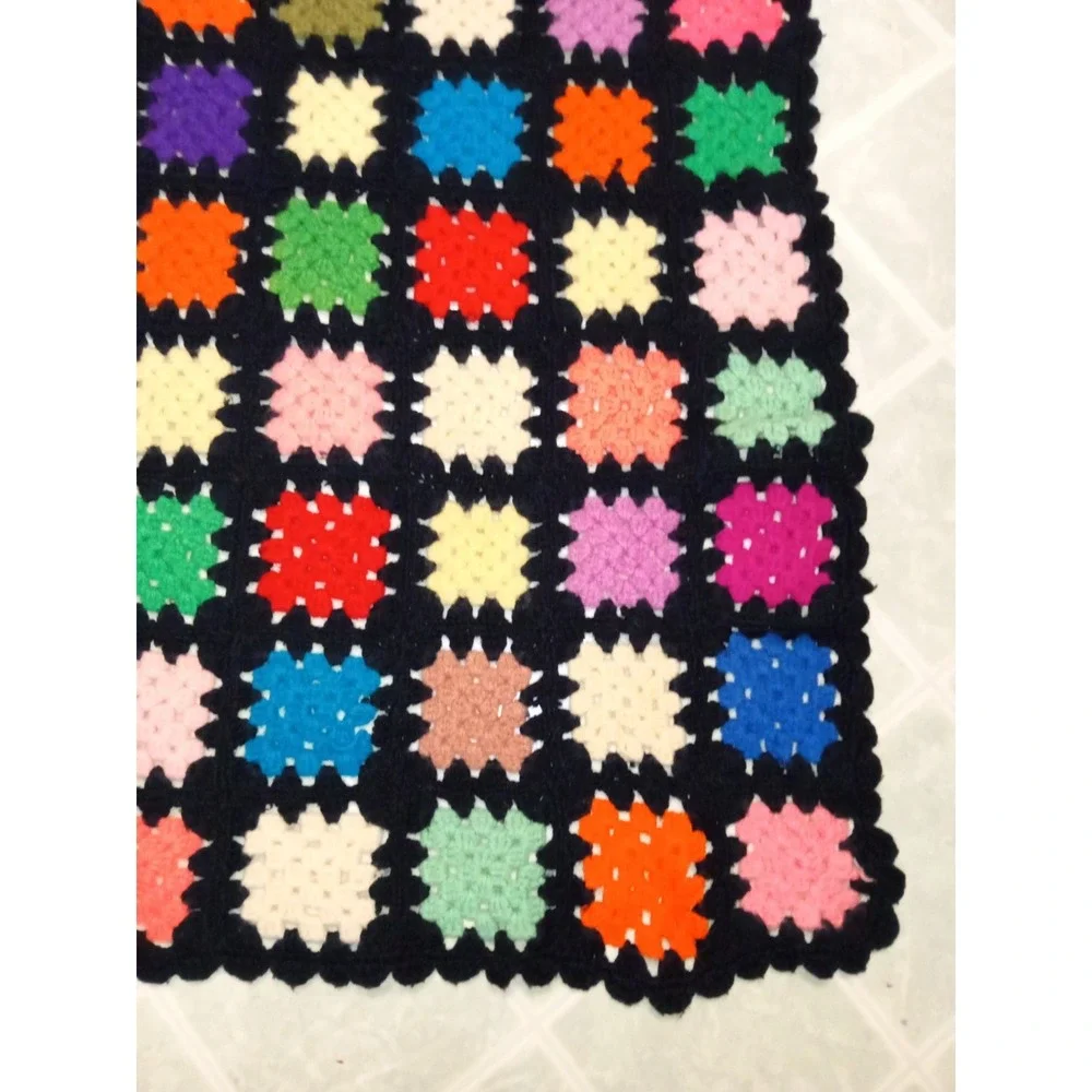 Vintage Handmade Crochet Granny Square Afghan Blanket Multi-Color Black Trim‎